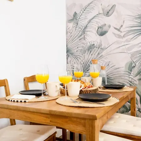 Forest Ideal Familias Casco Historico Balcon * Сарагоса